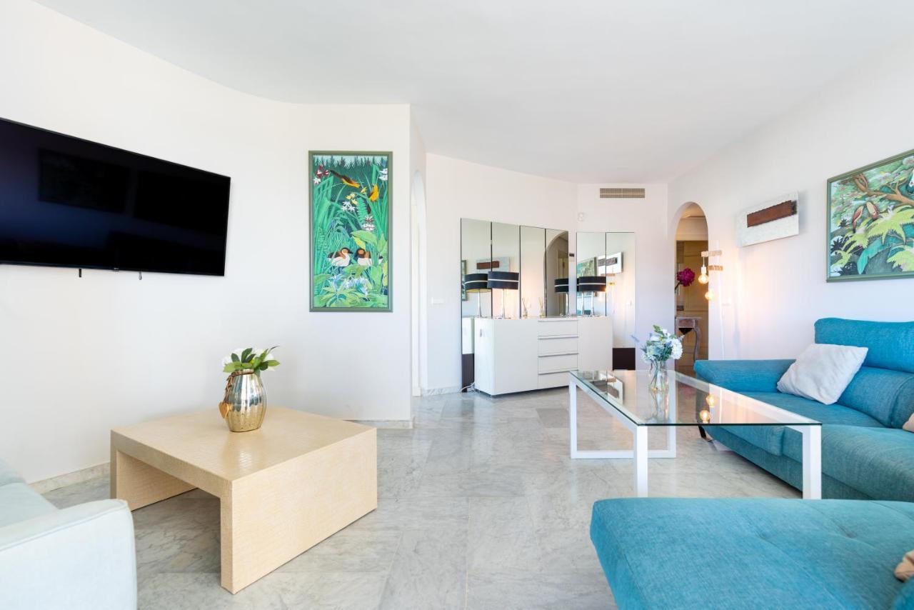 Wintowinrentals Luxury And Sea View Inside Puerto Marina Benalmádena Exterior foto