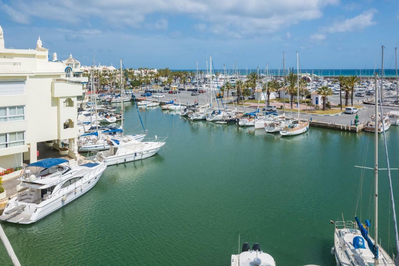 Wintowinrentals Luxury And Sea View Inside Puerto Marina Benalmádena Exterior foto